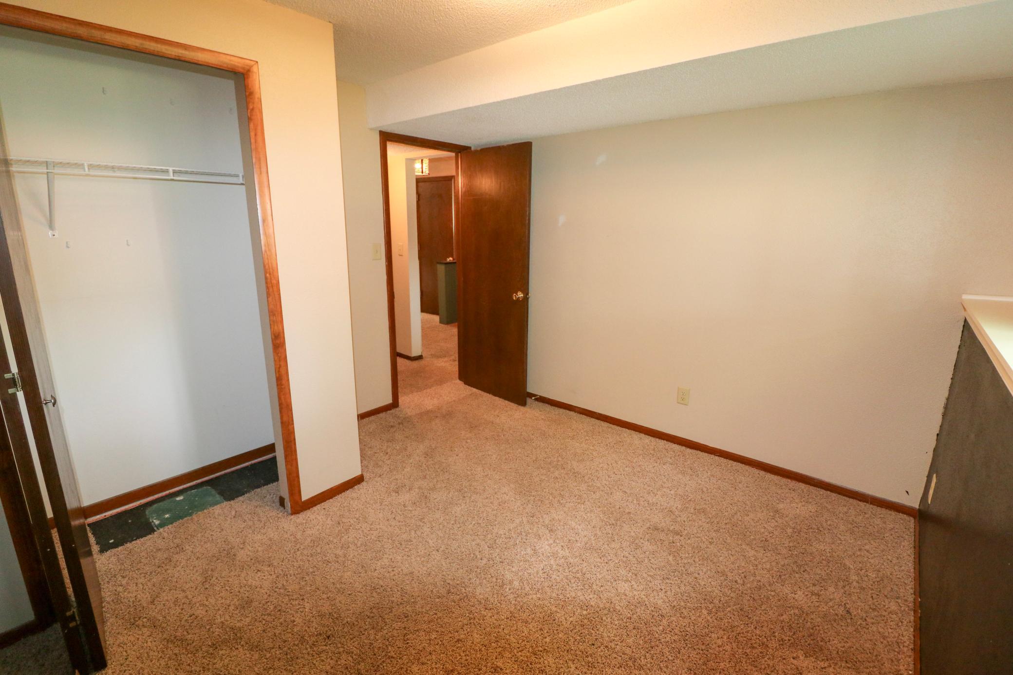 1420 23rd Street South Fargo, ND 58103 - Photo 3 of 8