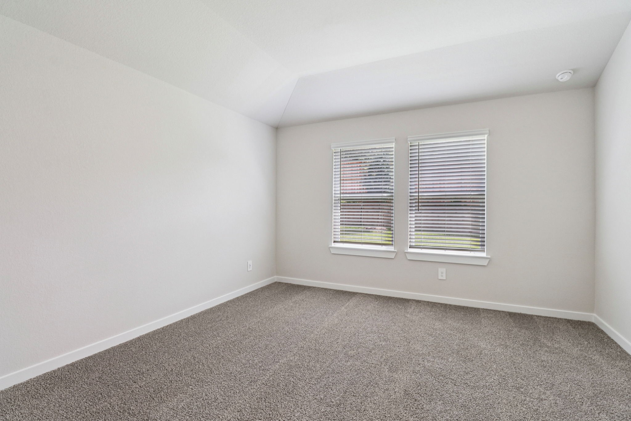 17921 Stone Terrace Montgomery, TX 77316 - Photo 23 of 38