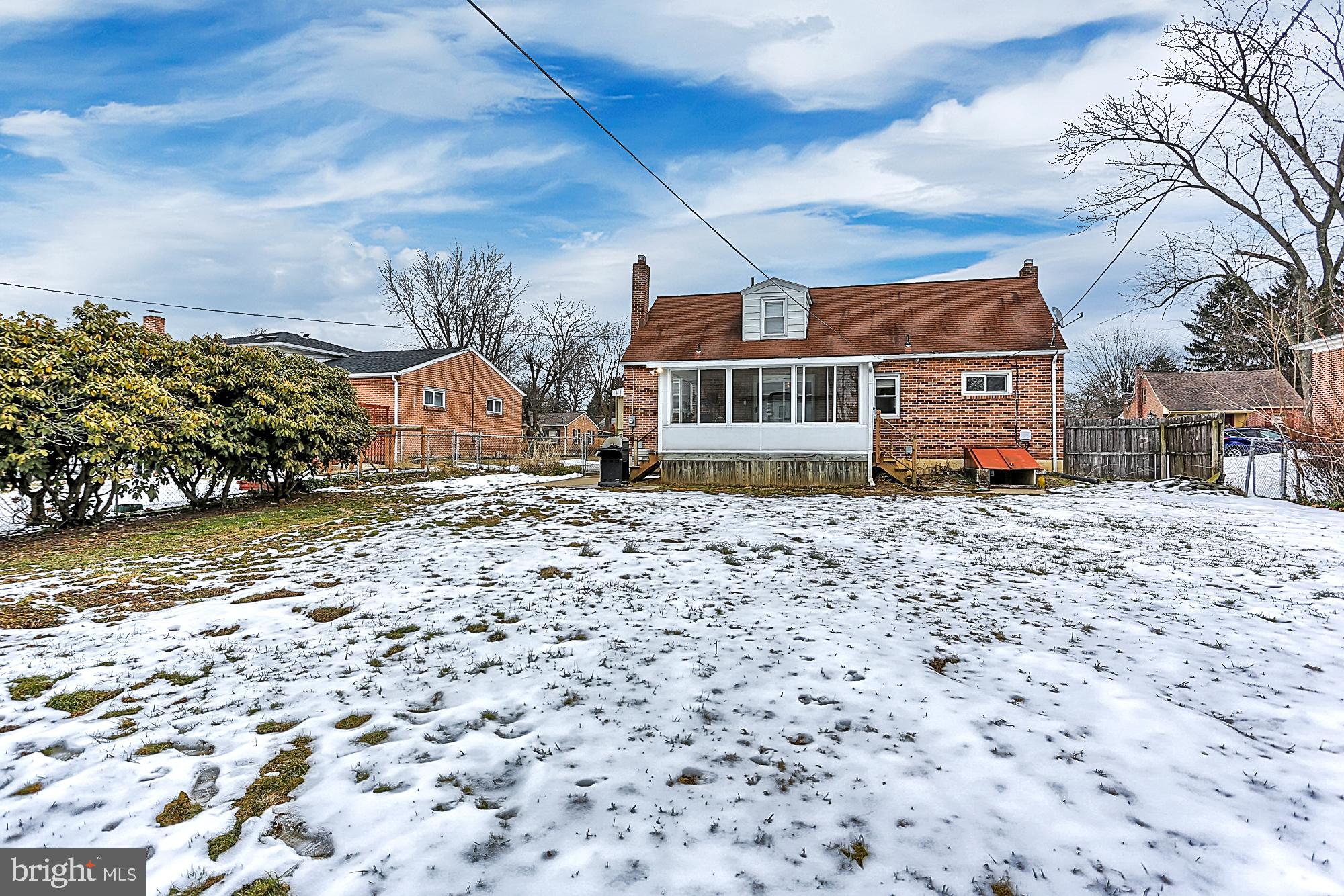 326 Wynwood Road York, PA 17402 - Photo 36 of 38 Gallery Image 36