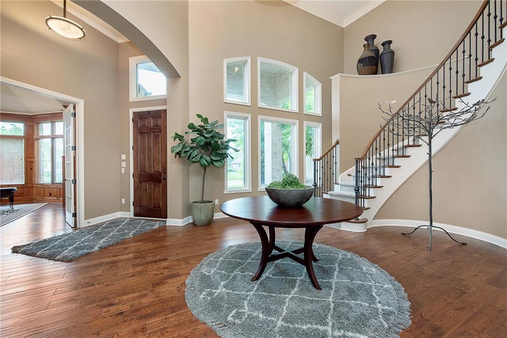 7726 Spring Ridge Drive Indianapolis, IN 46278 - Photo 3 of 34 Gallery Image 3