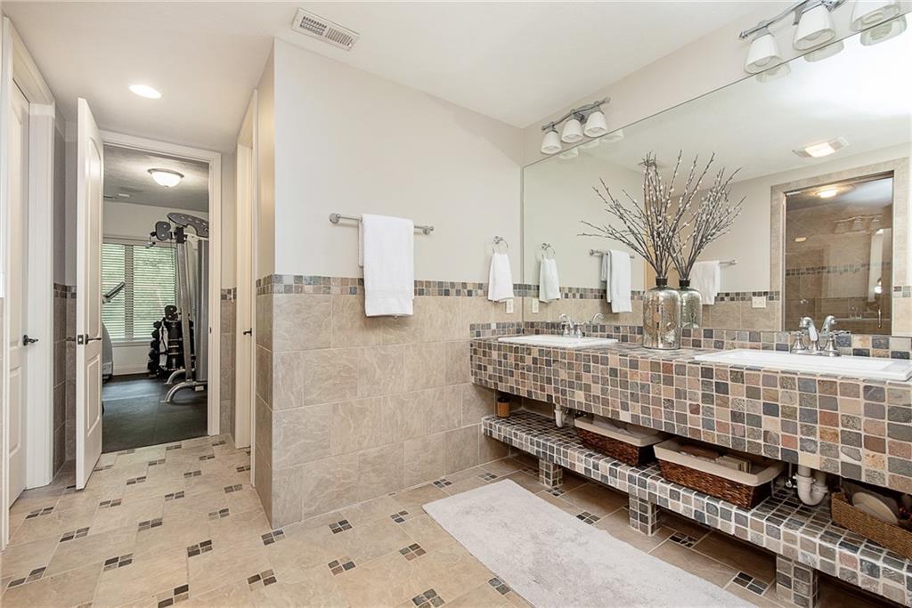 7726 Spring Ridge Drive Indianapolis, IN 46278 - Photo 30 of 34 Gallery Image 30