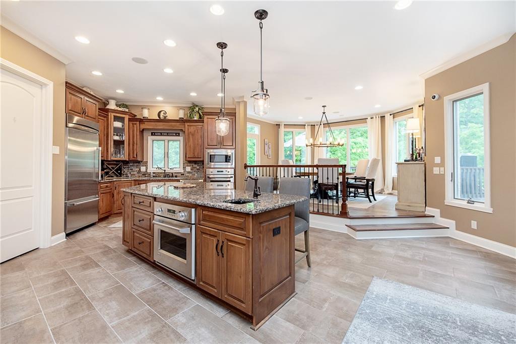 7726 Spring Ridge Drive Indianapolis, IN 46278 - Photo 4 of 34 Gallery Image 4