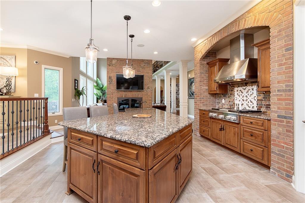 7726 Spring Ridge Drive Indianapolis, IN 46278 - Photo 5 of 34 Gallery Image 5