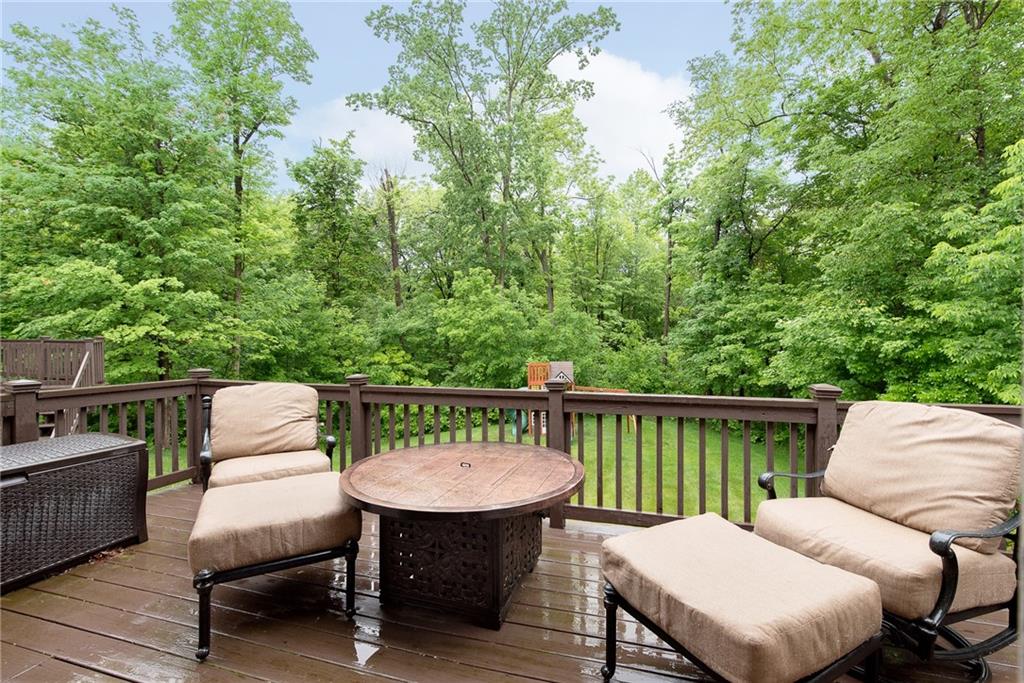 7726 Spring Ridge Drive Indianapolis, IN 46278 - Photo 8 of 34 Gallery Image 8