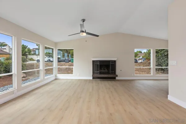 $3,950 | 2425 Levante Street, Unit A, Carlsbad, CA 92009