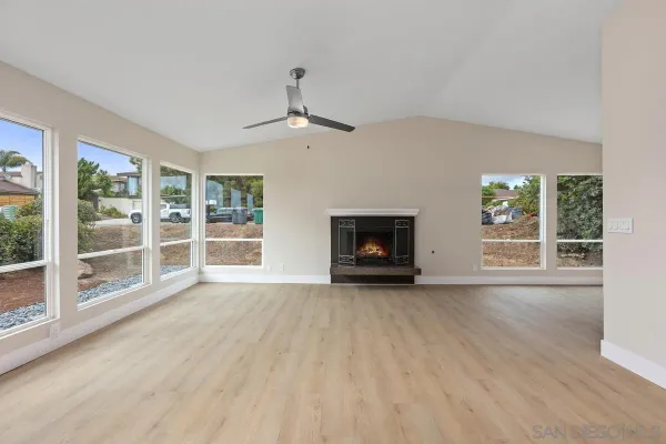 $3,950 | 2425 Levante Street, Unit A, Carlsbad, CA 92009