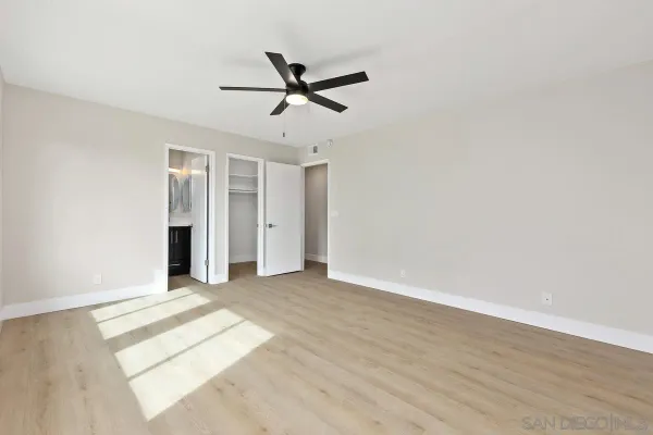 $3,950 | 2425 Levante Street, Unit A, Carlsbad, CA 92009