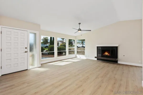 $3,950 | 2425 Levante Street, Unit A, Carlsbad, CA 92009