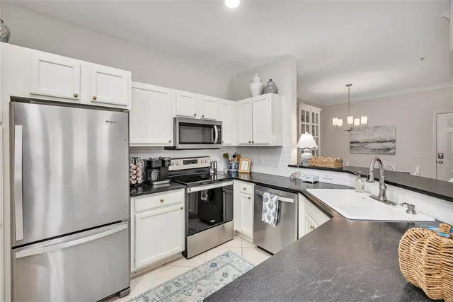 $392,000 | 1704 Frederica Road, Unit 621, St. Simons Island, GA 31522