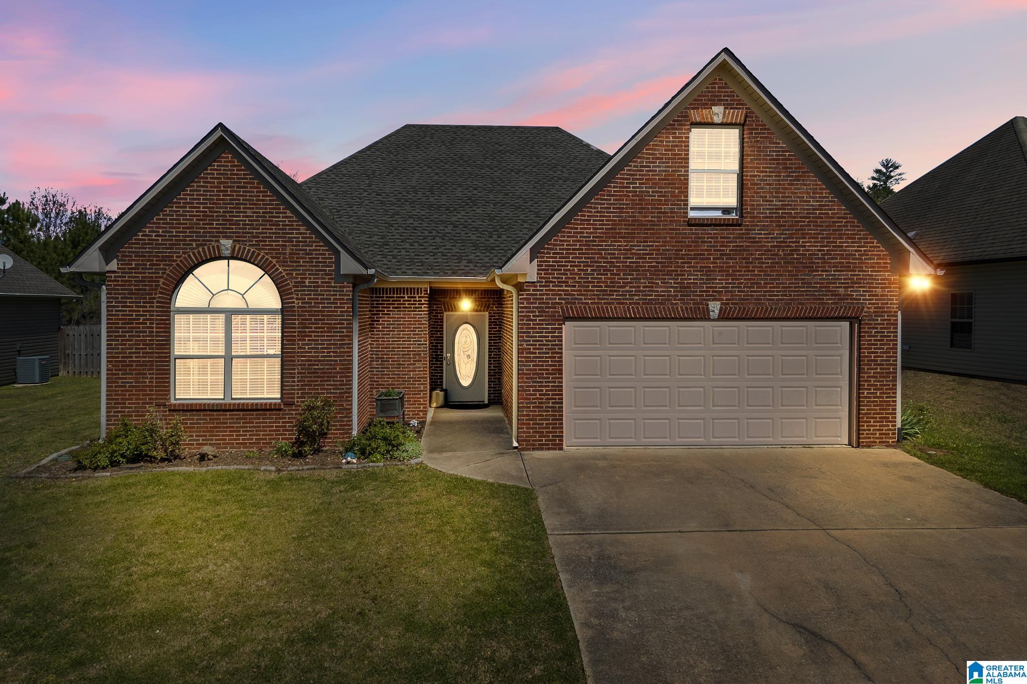 2068 Highview Way Calera, AL 35040 - Photo 1 of 31 Gallery Image 1