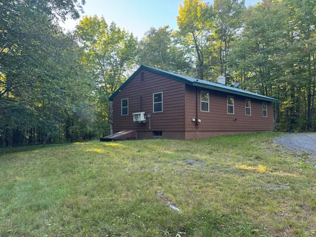 $259,900 | 283 Tenney Hill Road, Monson, ME 04464