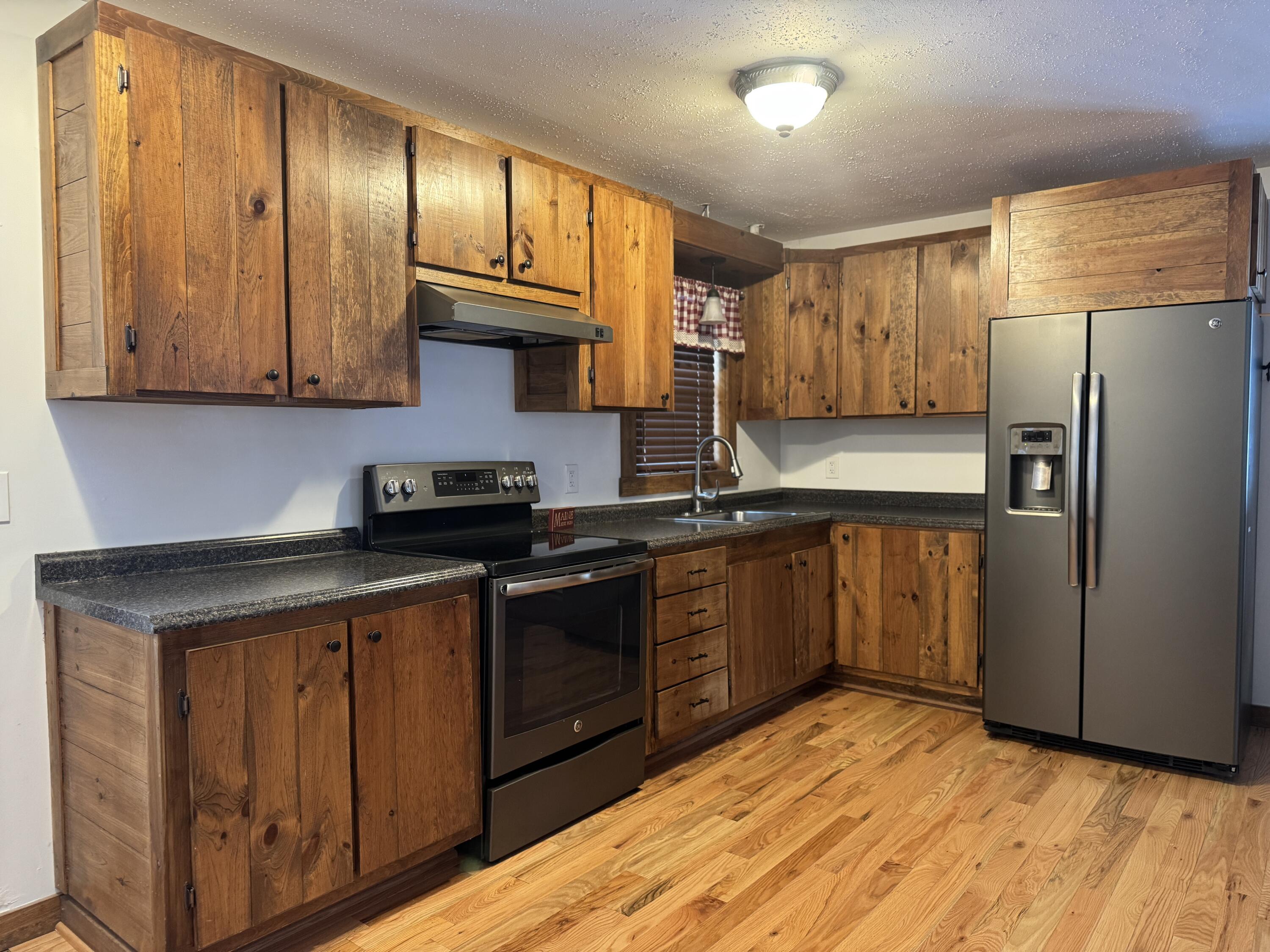 283 Tenney Hill Road Monson, ME 04464 - Photo 8 of 48 IMG_8168