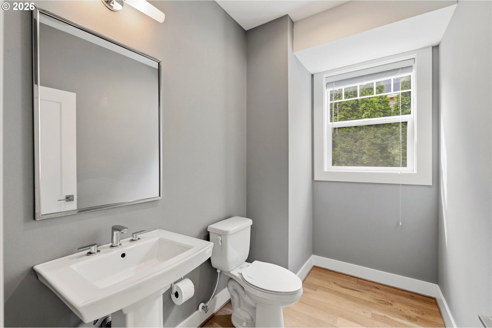 1722 Southwest Custer Street Portland, OR 97219 - Photo 18 of 46 Gallery Image 18