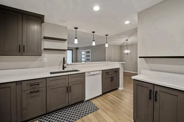 $235,000 | 1077 Sibley Memorial Highway, Unit 508, St. Paul, MN 55118