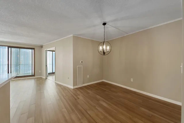 $235,000 | 1077 Sibley Memorial Highway, Unit 508, St. Paul, MN 55118