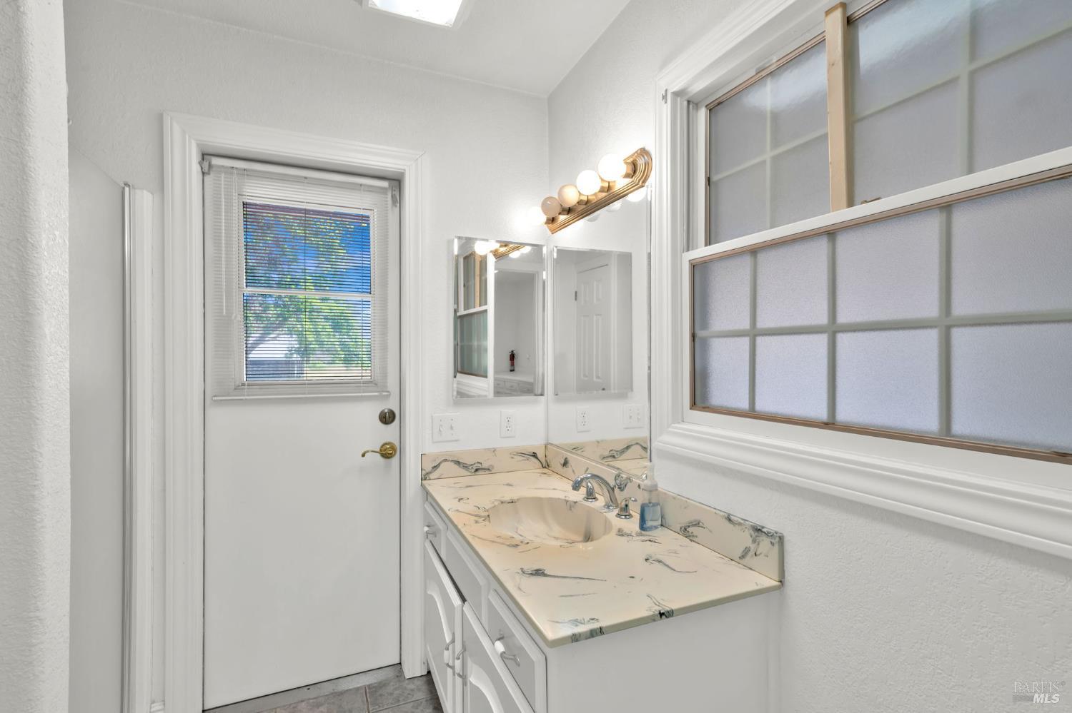 6726 Pleasants Valley Road Vacaville, CA 95688 - Photo 20 of 38