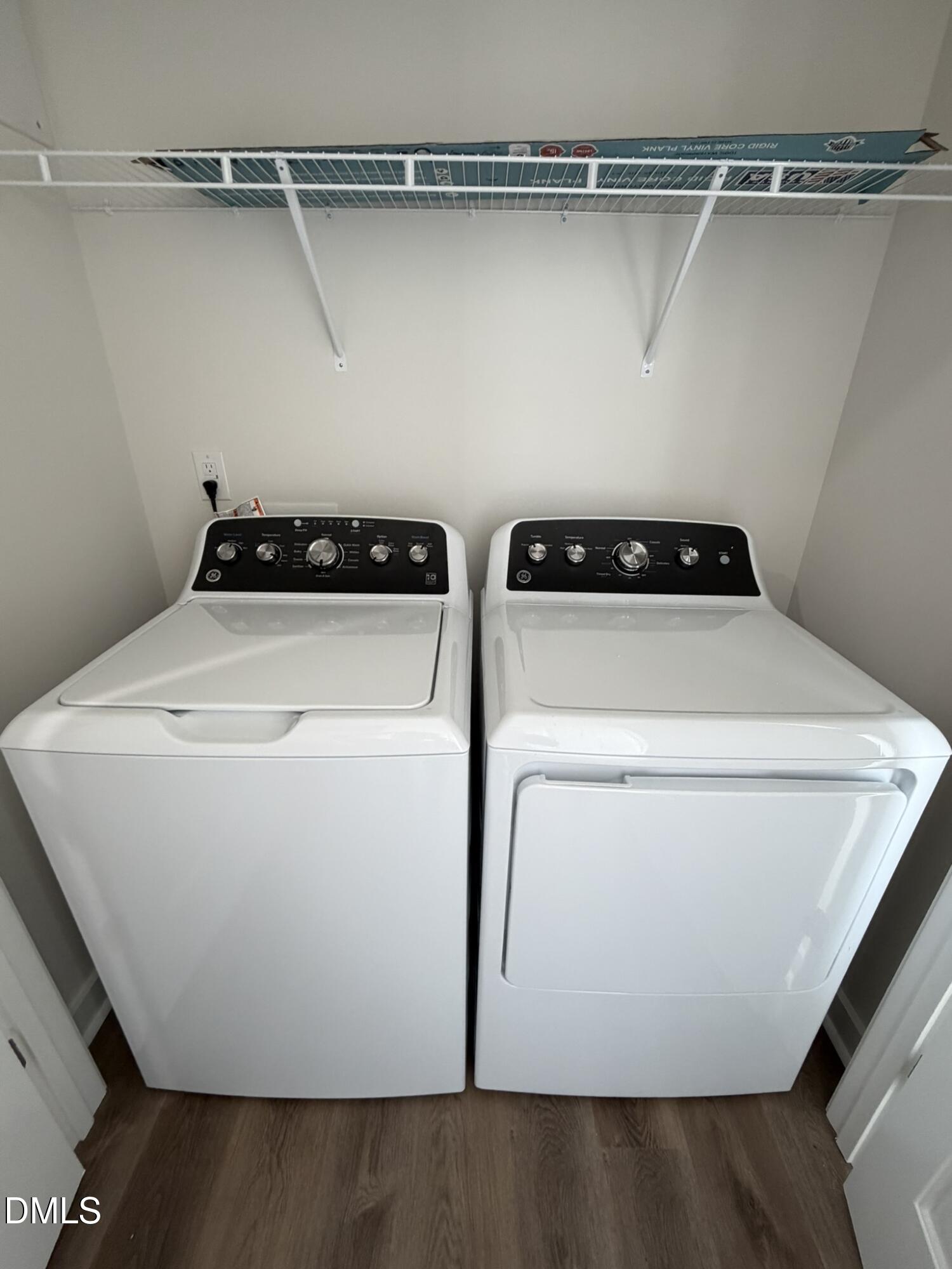 56 Jacobs Ridge Drive Four Oaks, NC 27524 - Photo 4 of 19 a utility room with dryer and washer