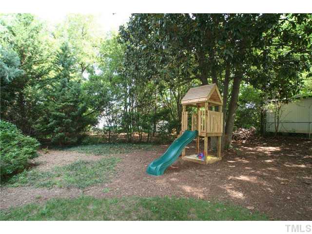 705 Kimbrough Street Raleigh, NC 27608 - Photo 19 of 23