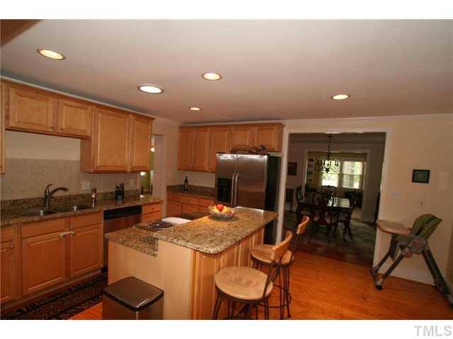 705 Kimbrough Street Raleigh, NC 27608 - Photo 7 of 23