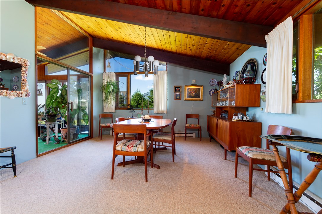 500 Ocean Road Narragansett, RI 02882 - Photo 16 of 38