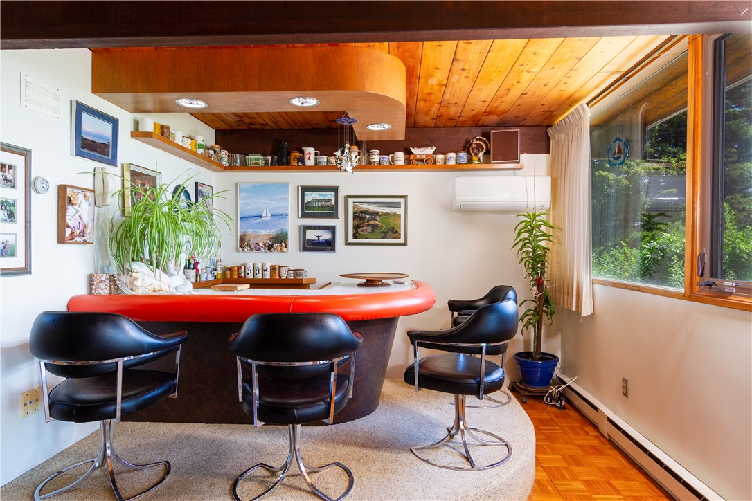 500 Ocean Road Narragansett, RI 02882 - Photo 27 of 38