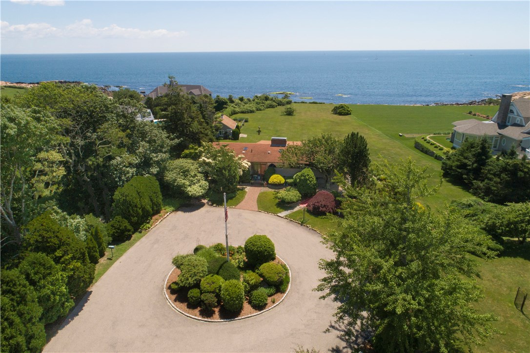 500 Ocean Road Narragansett, RI 02882 - Photo 5 of 38