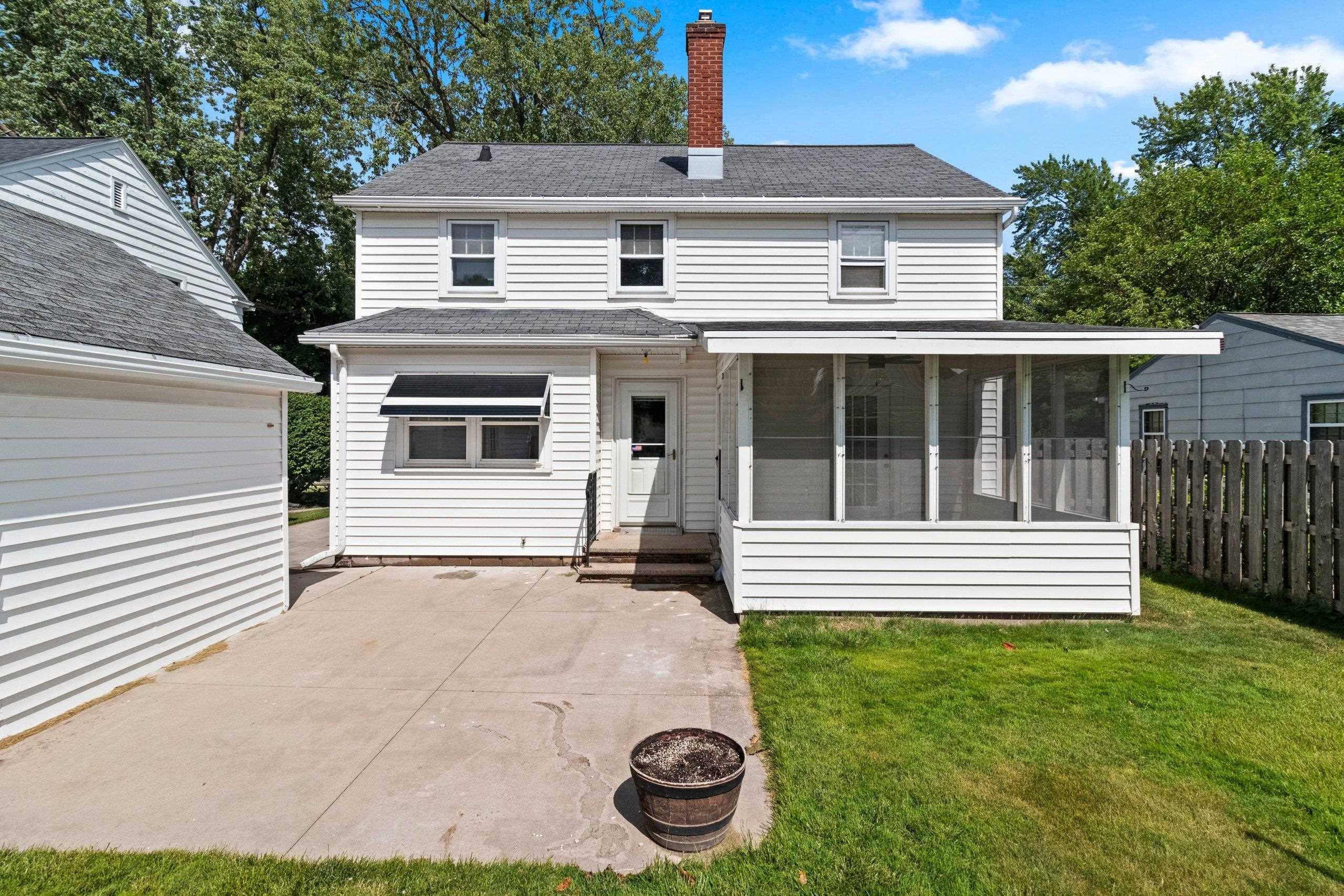1727 North Clark Street Appleton, WI 54911 - Photo 10 of 42