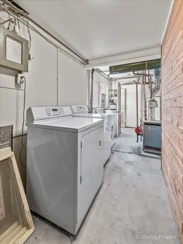 $249,900 | 612 Russell Road, DeKalb, IL 60115