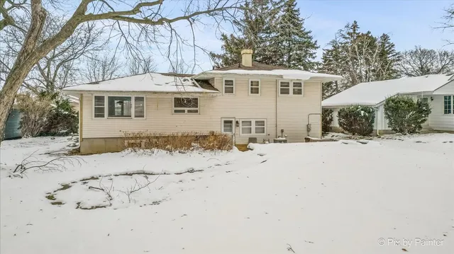 $249,900 | 612 Russell Road, DeKalb, IL 60115
