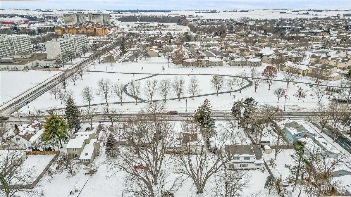 612 Russell Road DeKalb, IL 60115 - Photo 37 of 42