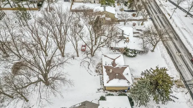 $249,900 | 612 Russell Road, DeKalb, IL 60115