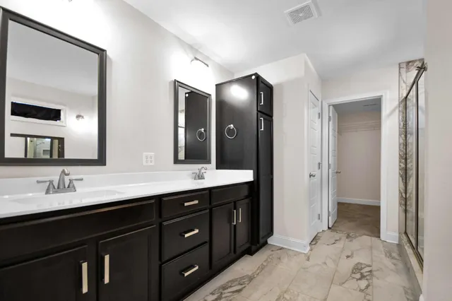 $2,050 | 225 King Road, Clarksville, TN 37042