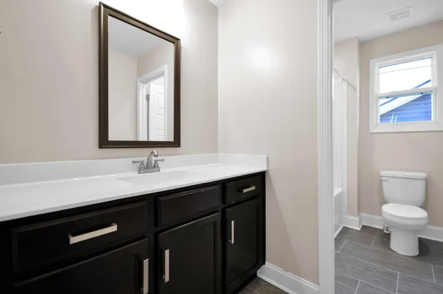 $2,050 | 225 King Road, Clarksville, TN 37042