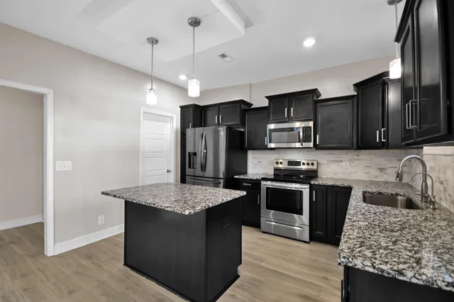 $2,050 | 225 King Road, Clarksville, TN 37042