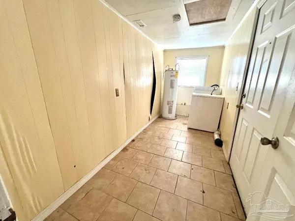 $34,000 | 8851 North Century Boulevard, Century, FL 32535