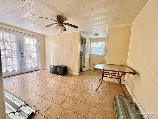 $34,000 | 8851 North Century Boulevard, Century, FL 32535