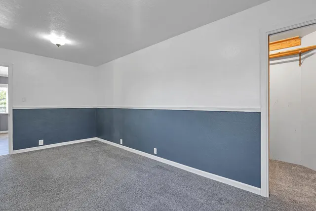 a view of a room with shelf