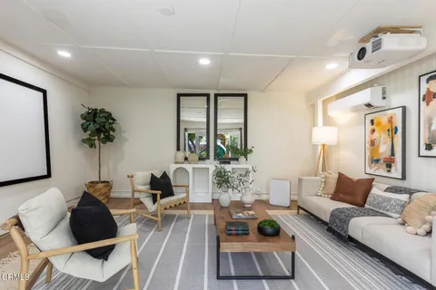 $2,849,000 | 358 San Juan Way, La Canada Flintridge, CA 91011