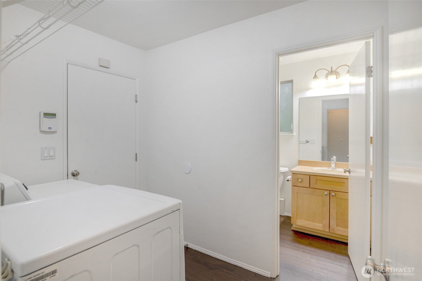 532 198th Street Southeast Bothell, WA 98012 - Photo 12 of 22 a view of a bathroom with mirror