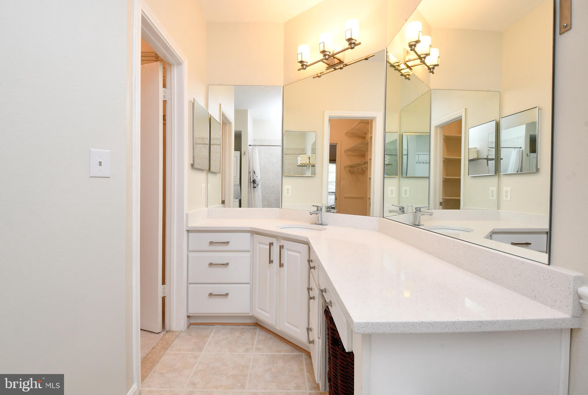 3922 Penderview Drive, Unit 325 Fairfax, VA 22033 - Photo 21 of 42