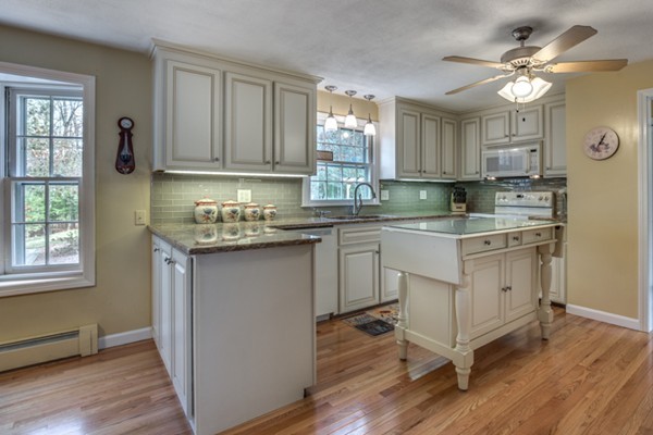2 Old Homestead Road Groton, MA 01450 - Photo 10 of 30 Gallery Image 10