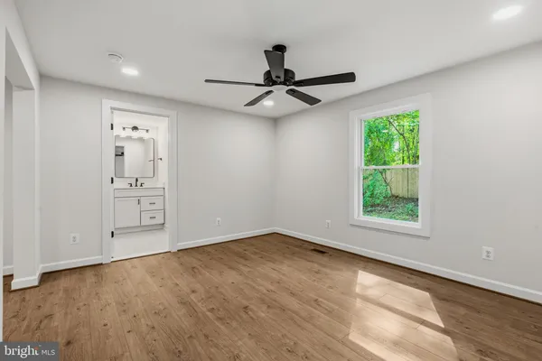 $825,000 | 9203 Fox Lair Drive, Burke, VA 22015