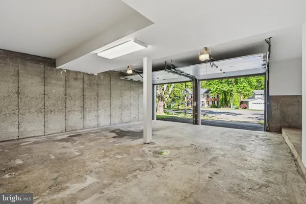 $825,000 | 9203 Fox Lair Drive, Burke, VA 22015