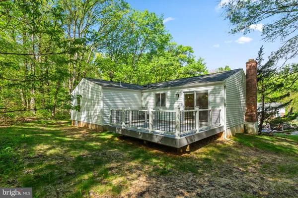 $825,000 | 9203 Fox Lair Drive, Burke, VA 22015