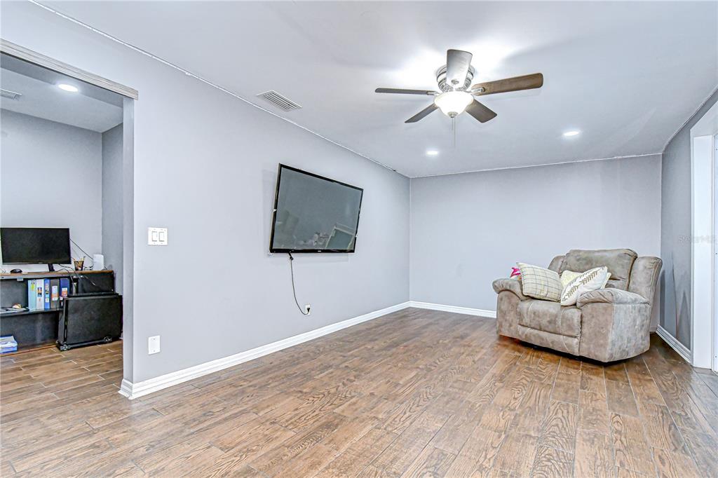 1111 Durant Road Brandon, FL 33511 - Photo 13 of 30