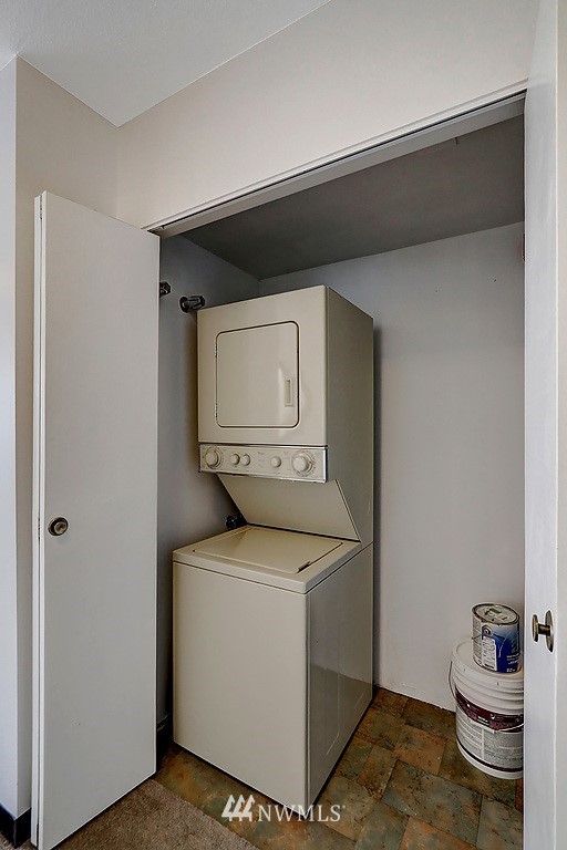 4540 8th Avenue Northeast, Unit 2203 Seattle, WA 98105 - Photo 10 of 20 Gallery Image 10