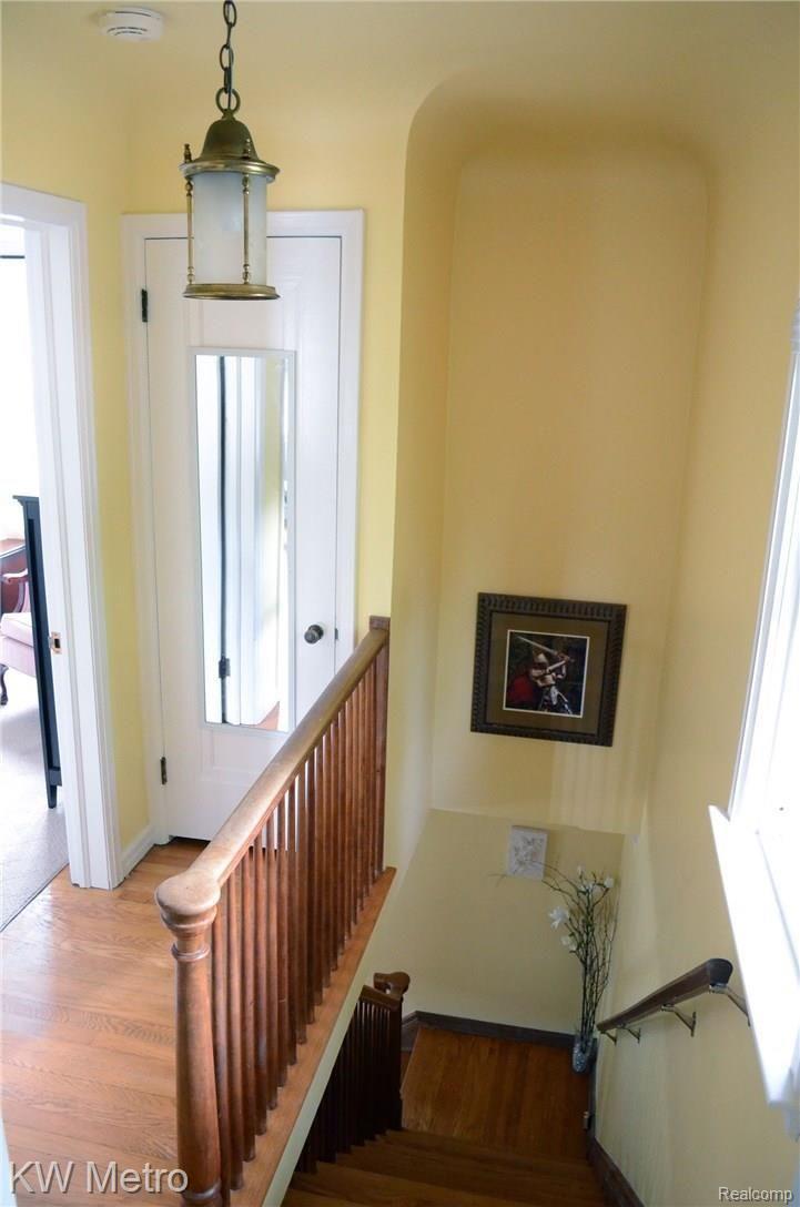 1608 Cambridge Road Berkley, MI 48072 - Photo 12 of 16 DSC_5147 - Copy.jpg