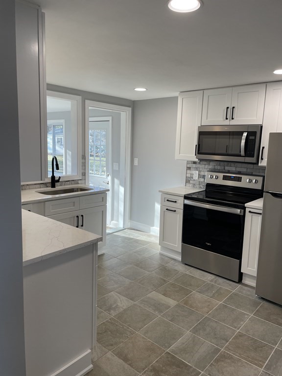 45 Kimball Road Dedham, MA 02026 - Photo 9 of 20 Gallery Image 9