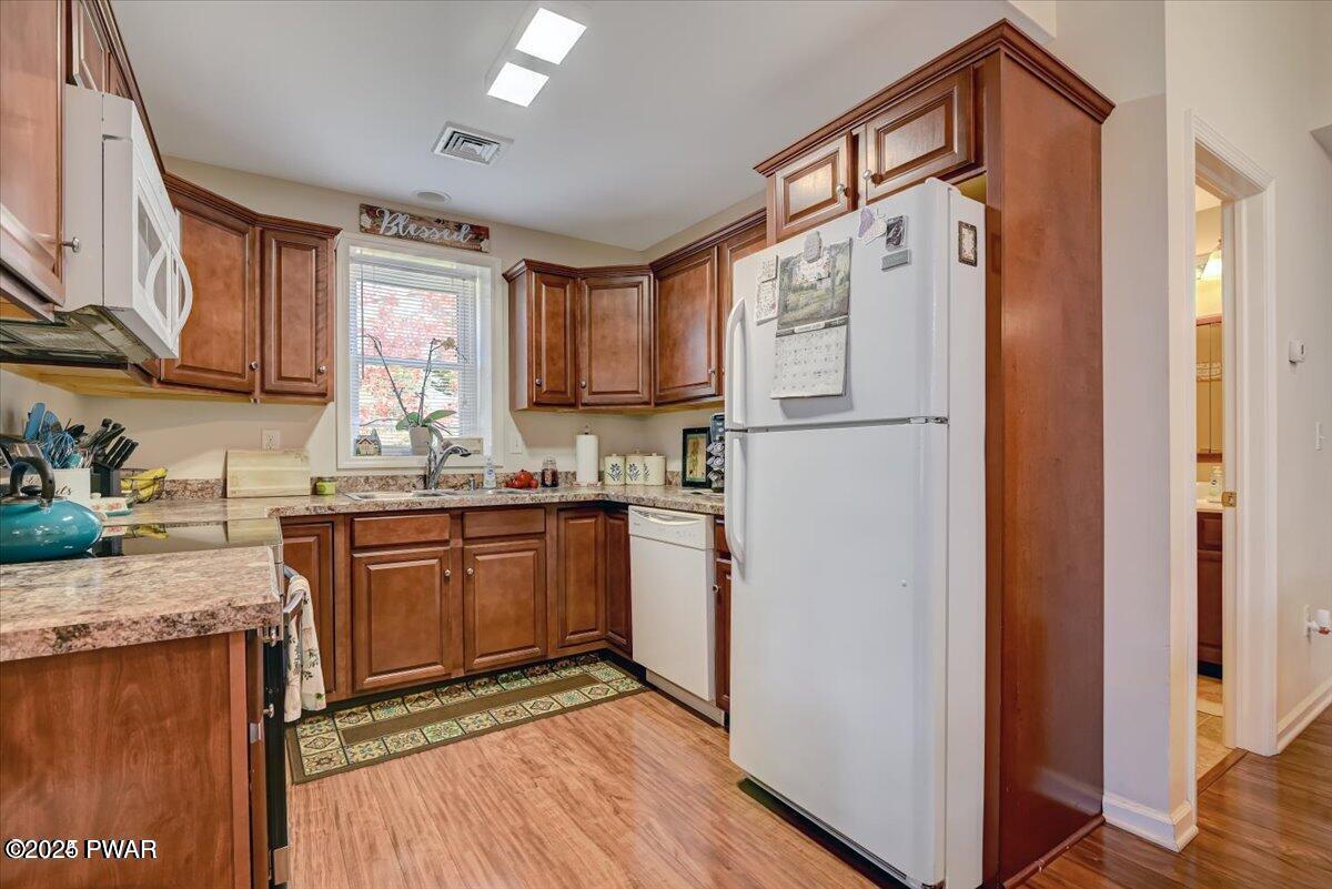 186 Ledgedale Road, Unit 1 Lake Ariel, PA 18436 - Photo 8 of 12 Gallery Image 8