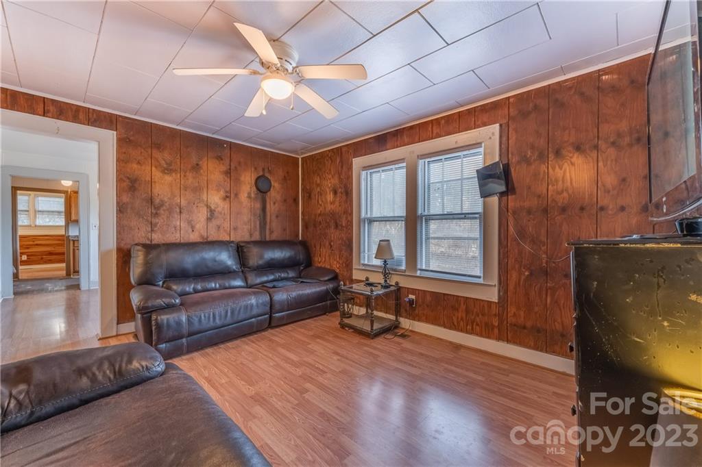 26 Markley Drive East Flat Rock, NC 28726 - Photo 5 of 27 a living room with furniture and a window